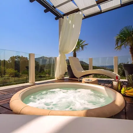 Caribic With 72sqm Private Pool, Whirlpool, Sauna, Outdoor Lounge Area Gata