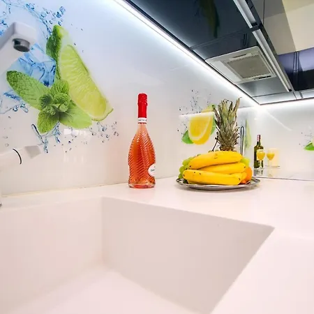 Villa Caribic With 72sqm Private Pool, Whirlpool, Sauna, Outdoor Lounge Area *