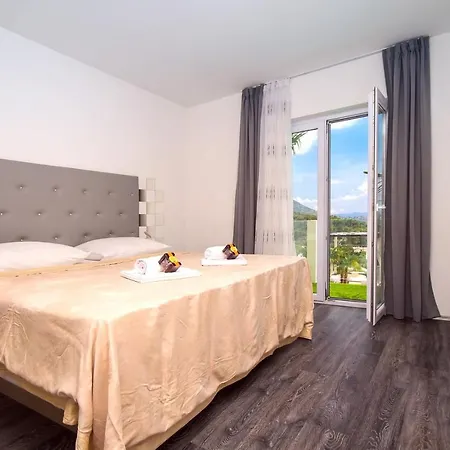 Villa Caribic With 72sqm Private Pool, Whirlpool, Sauna, Outdoor Lounge Area