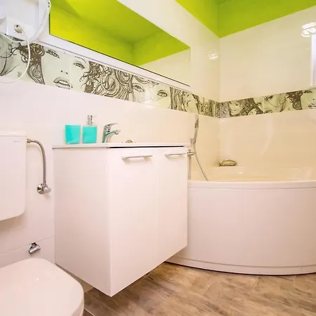 Villa Caribic With 72sqm Private Pool, Whirlpool, Sauna, Outdoor Lounge Area *